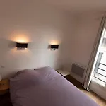 Beautiful And Luminous Apt In Paris 18